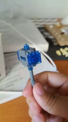   來(lái)一張讓你看上去好像有超能力的照片