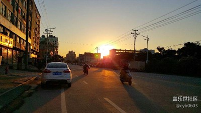 下班去吃飯路上