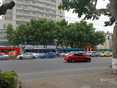 【勞動者的歌】+南京+擁擠的交通
