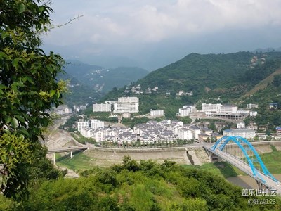 遠(yuǎn)拍
