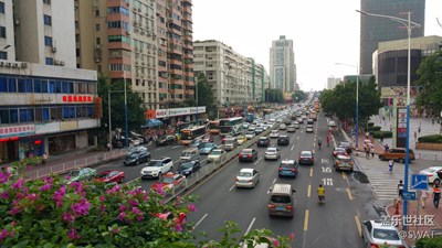 塞車(chē)咯