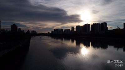 【我與晚霞有個(gè)約會(huì)】+?？?落霞滿天
