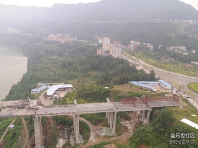 建設(shè)中的黃灘壩大橋