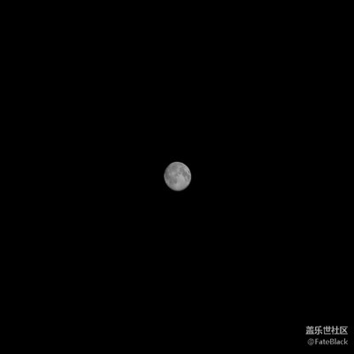 手機拍了幾張月亮……