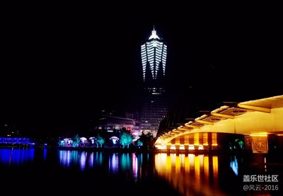 夜色如夢，西湖文化廣場之美