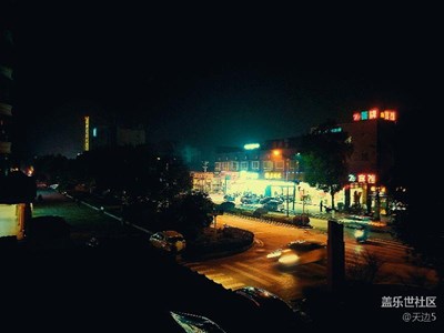 小鎮(zhèn)夜景