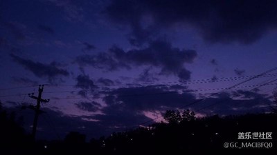 此時天空