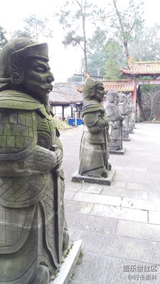 石像