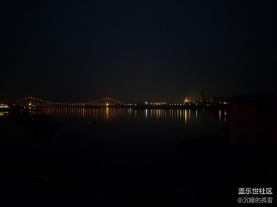 9300夜景，7.0的效果確實(shí)不怎么樣