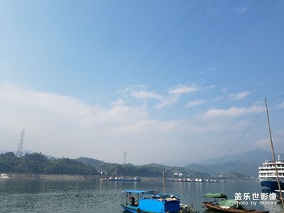 碧水藍(lán)天