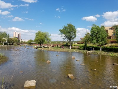 碧水藍(lán)天