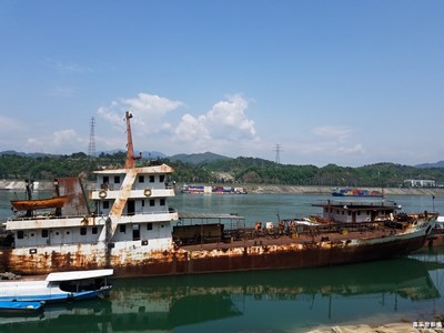 碧水藍(lán)天