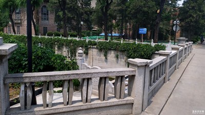 清華掠影