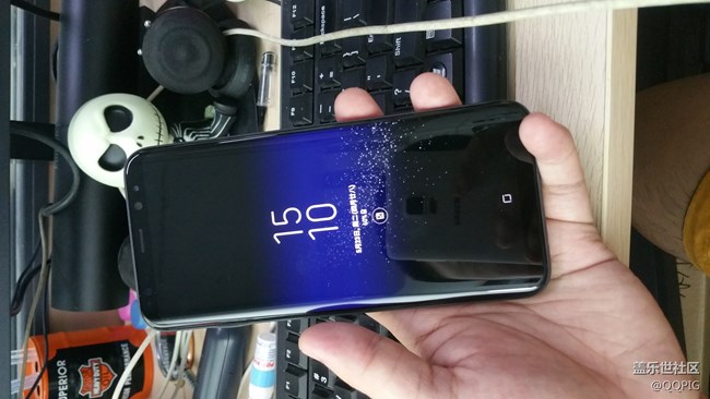 用了三星10幾年，從滑蓋到現(xiàn)在的S8+