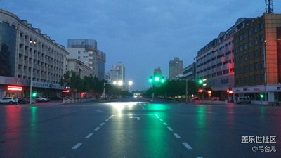 每天清晨健走，總是見到不一樣的風景。