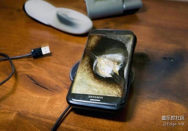 Galaxy S7 Edge充電過(guò)程中發(fā)生爆炸
