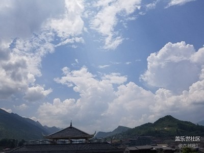 晴空萬里
