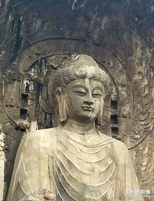 龍門(mén)石窟