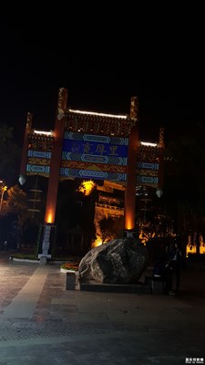泉城濟(jì)南，寬厚里夜色
