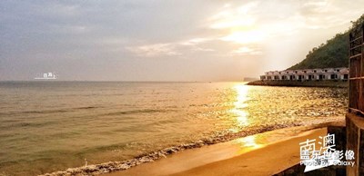 海灘……