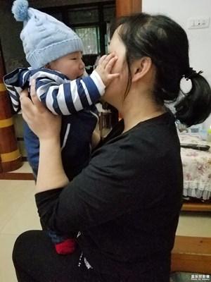 咿呀咿呀