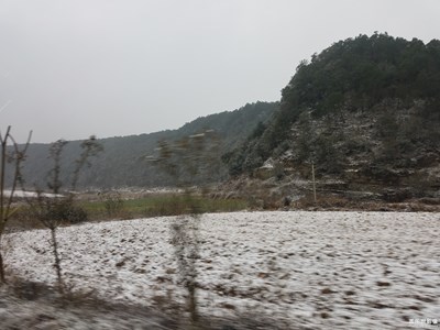 馬龍的第一場雪，就這么大？