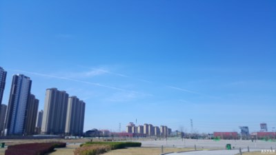 這兩張有區(qū)別嗎？