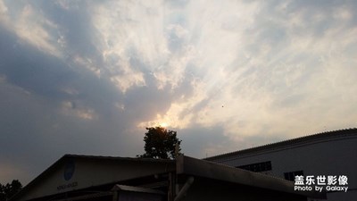 4月的夕陽