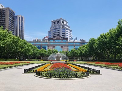 【中國最美瞬間】  春艷離別時，夏花款款來。