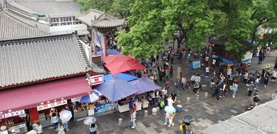 所有的異地戀人可能都想有個(gè)任意門…