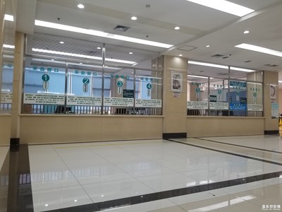醫(yī)院
