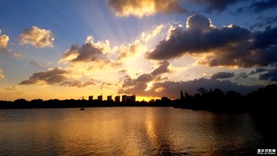 最美不過是夕陽。