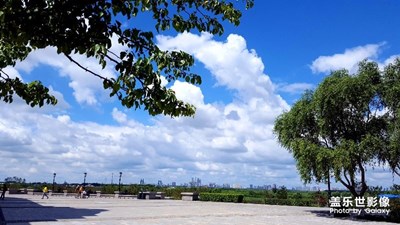夏日·藍天·白云