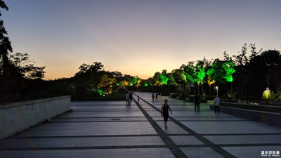 【簡單生活】傍晚公園散步