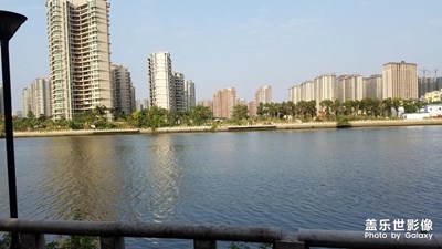 清風(fēng)徐來，水波不清