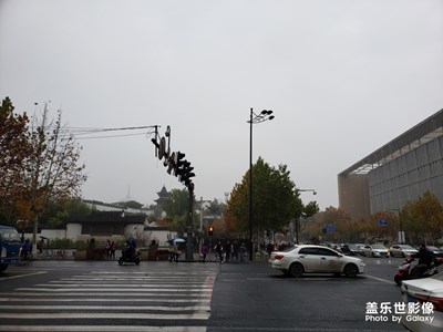 陰雨天烏云密布的陰雨天