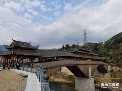 廊橋掠影