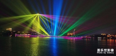 色彩斑斕