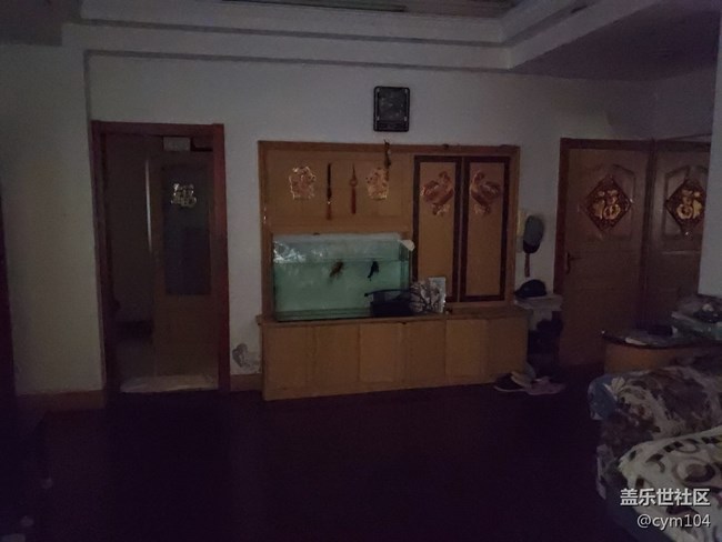 猜猜哪邊是自帶相機(jī)哪邊是谷歌相機(jī)