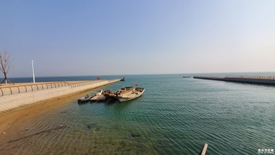 From S10+ 不放大，還是不錯的。