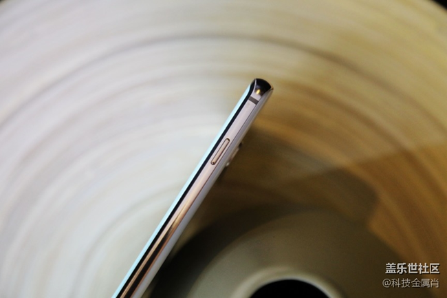 樣樣精通，三星 Galaxy S10+樹(shù)立旗艦新標(biāo)桿！