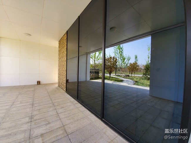 低調(diào)奢華美！三星S10e實(shí)力爆發(fā)，小宇宙也有核能量！