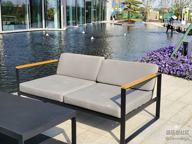 低調(diào)奢華美！三星S10e實(shí)力爆發(fā)，小宇宙也有核能量！