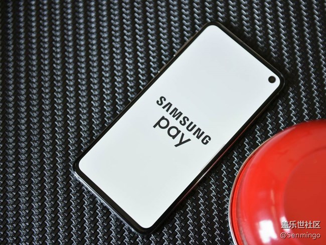 低調(diào)奢華美！三星S10e實(shí)力爆發(fā)，小宇宙也有核能量！