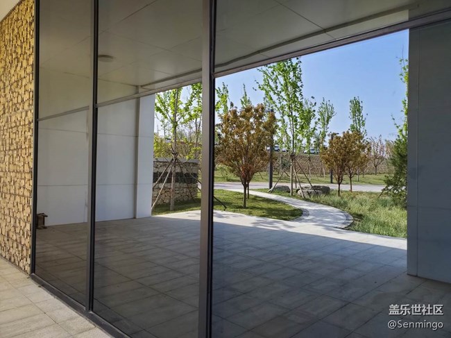 低調(diào)奢華美！三星S10e實(shí)力爆發(fā)，小宇宙也有核能量！