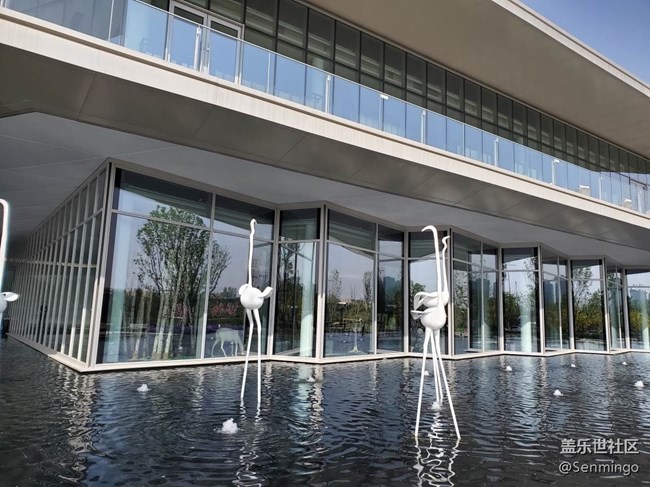 低調(diào)奢華美！三星S10e實(shí)力爆發(fā)，小宇宙也有核能量！