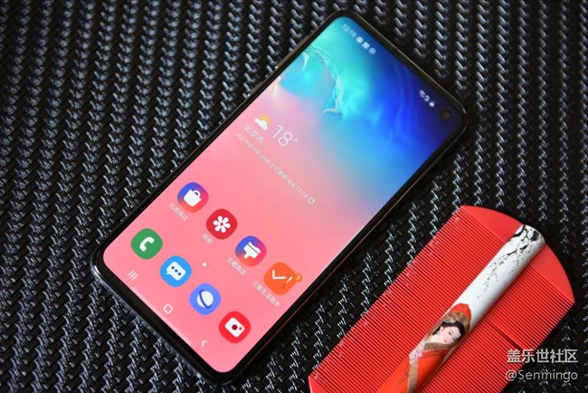 低調(diào)奢華美！三星S10e實(shí)力爆發(fā)，小宇宙也有核能量！