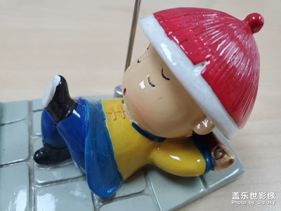 奉旨睡覺??