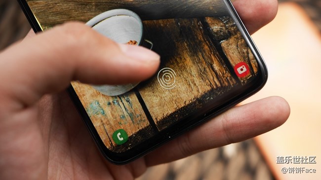 內(nèi)外兼“U” 三星Galaxy A70首發(fā)評(píng)測(cè)