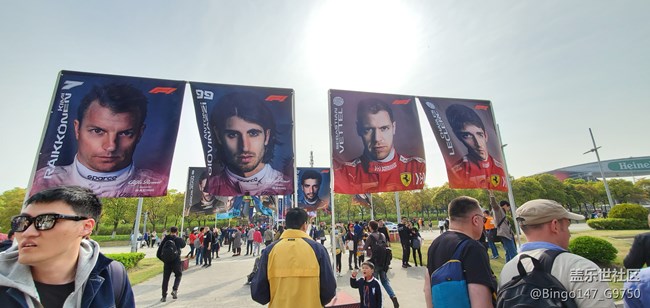 發(fā)點(diǎn)照片，順便紀(jì)念性F1 1000場(chǎng)大獎(jiǎng)賽